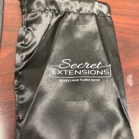 Hair extensions - Picture 3 of 6